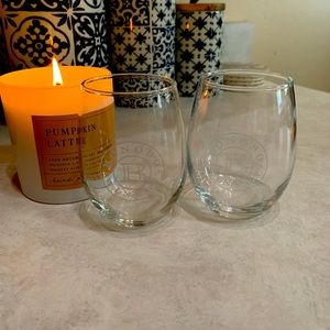 Set of 2 Bonobo Winery Wine Glasses